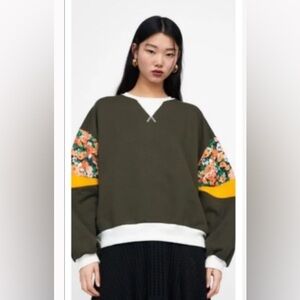 Zara Olive Green Color- block Oversized Floral Sweatshirt | Size s